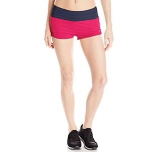 Oiselle Mac Roga pink shorts